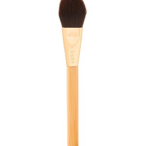 flat blush brush